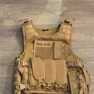 Tactical Tan Vest